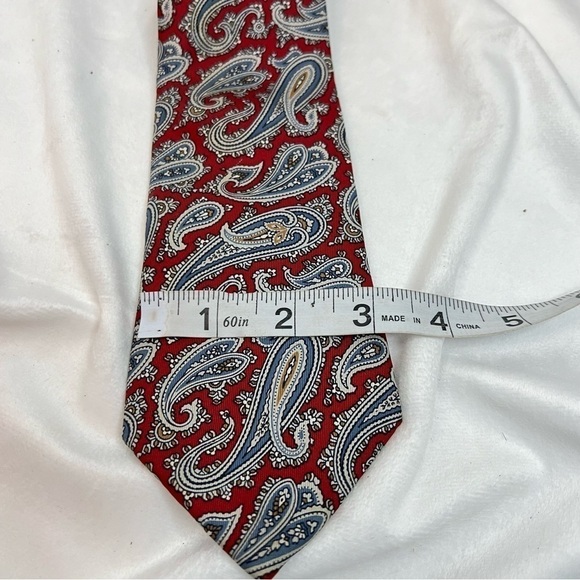 OSCAR DE LA RENTA Handsome Paisley Men’s Silk Tie - Picture 4 of 5